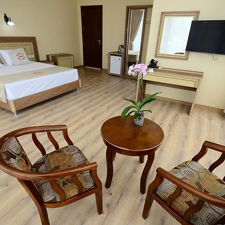 Hotel 725 B Batumi Exterior foto